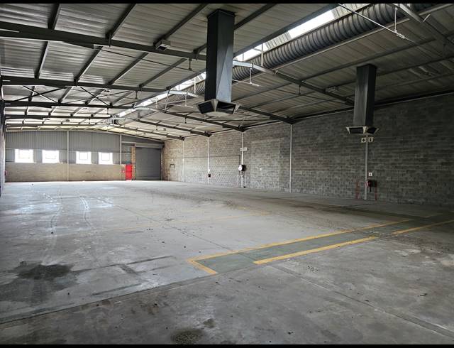 994M² FACTORY TO LET IN KYA SANDS